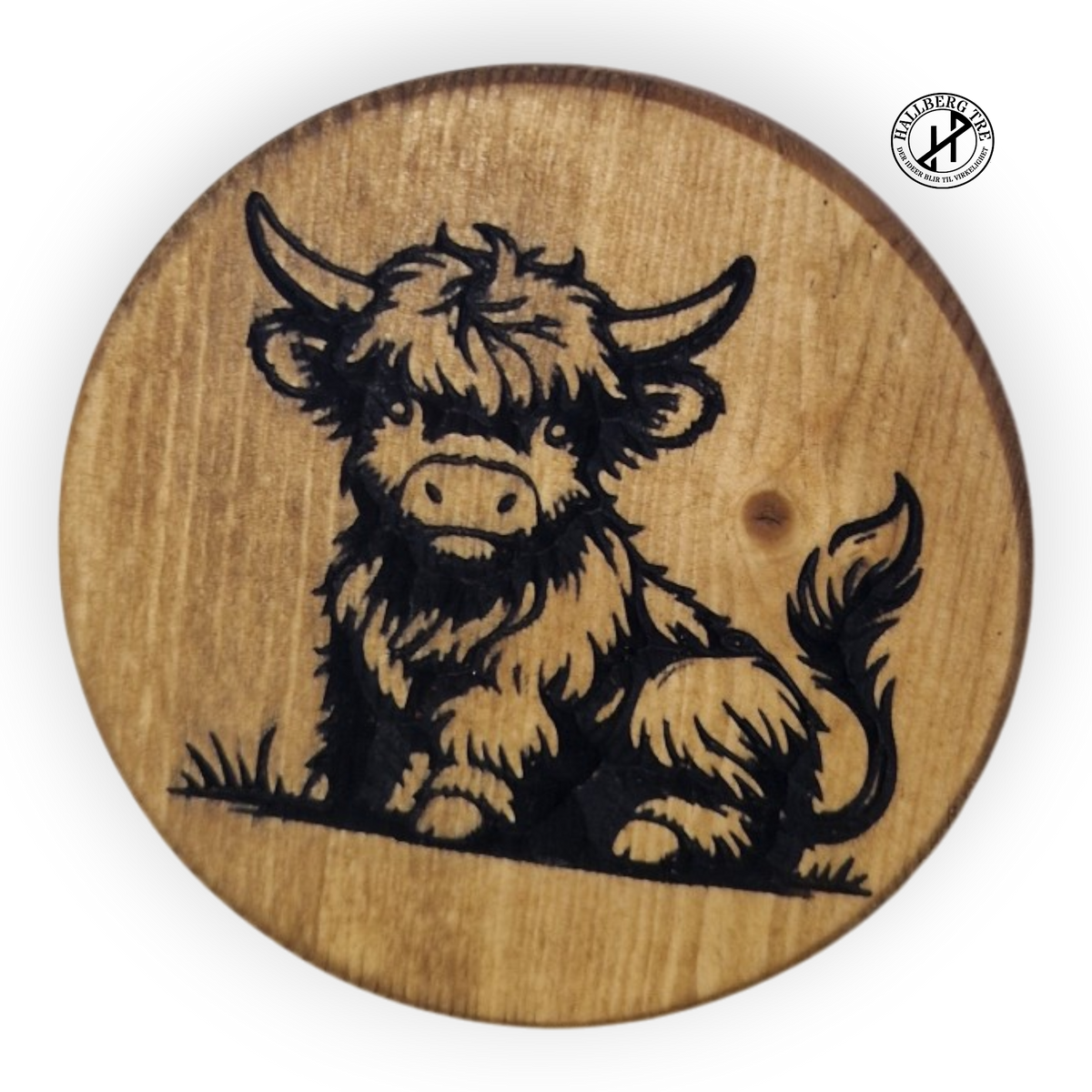 Outlet – Baby-ku-coaster i furu Ø100 mm | CNC-frest glassbrikke