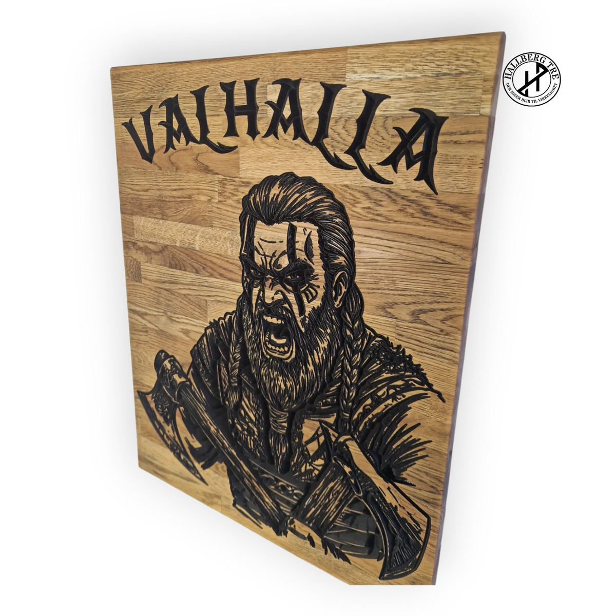 Viking-skilt i eik med øksekriger, sett fra siden
