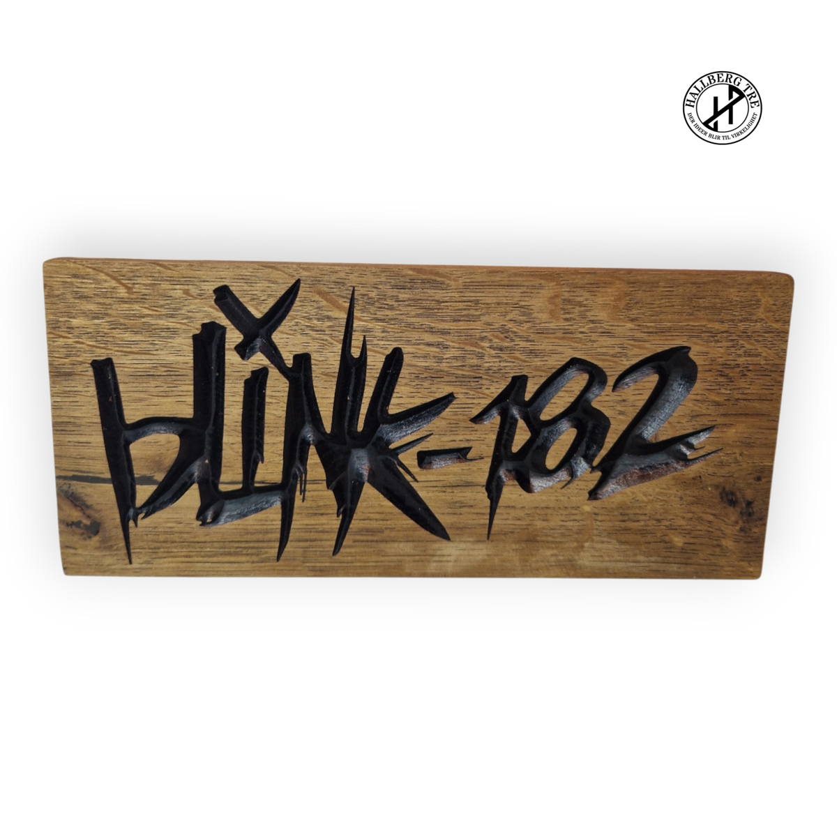Blink-182-skilt CNC-frest i 15 mm massiv eik, 255 × 115 mm
