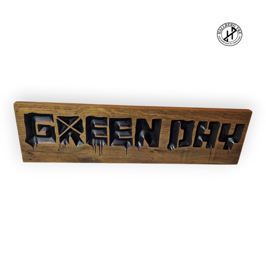 Green Day-skilt frest i massiv eik