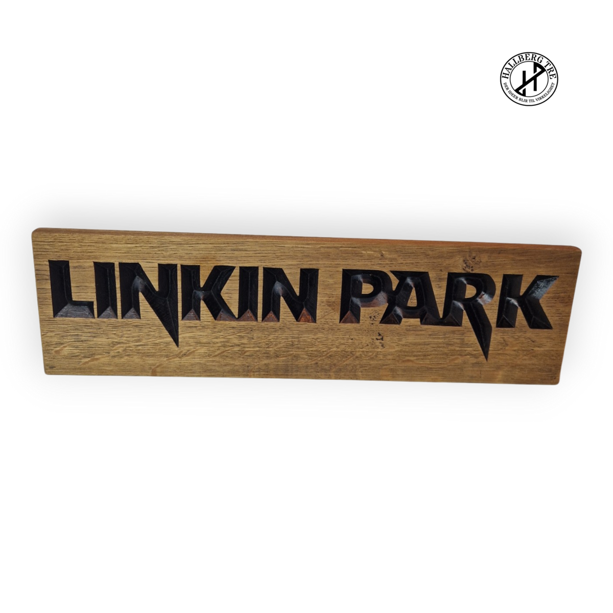 Linkin Park-skilt frest i massiv eik