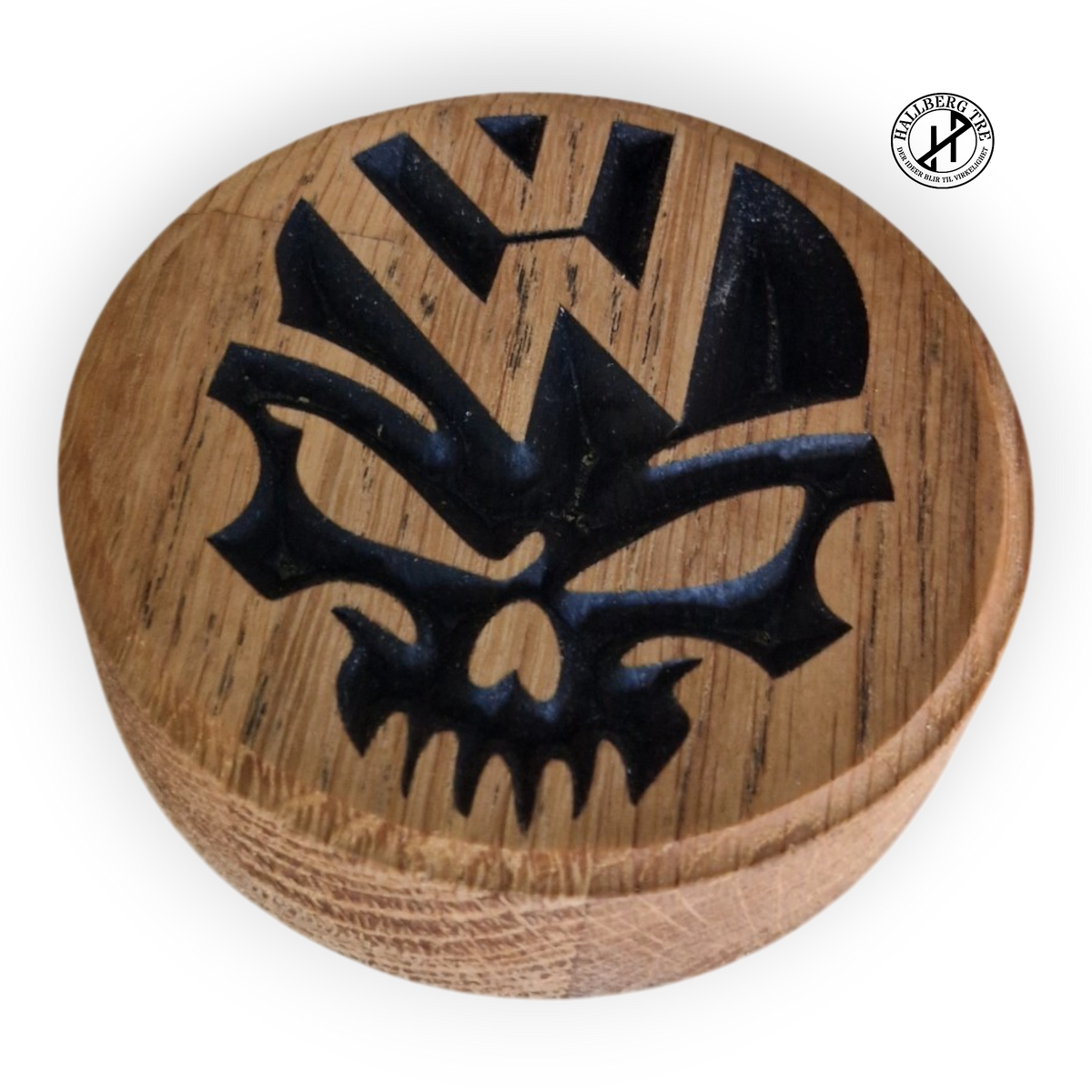 VW skull outlet 3